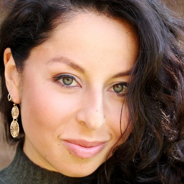 Yuliya E. - Freelance Music Producer
