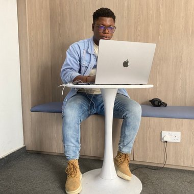 Oreoluwa S. - Freelance Full Stack Developer