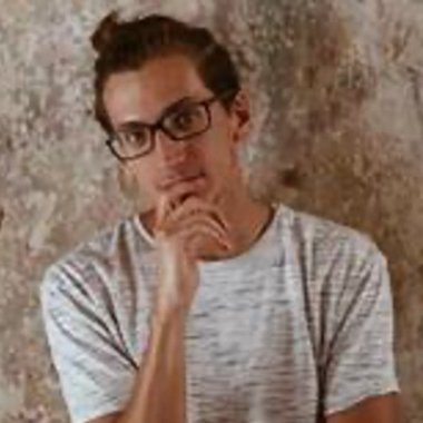 Iason P. - Freelance Data Analyst