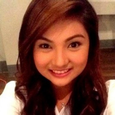 Christelle M. - Freelance Affiliate Marketer