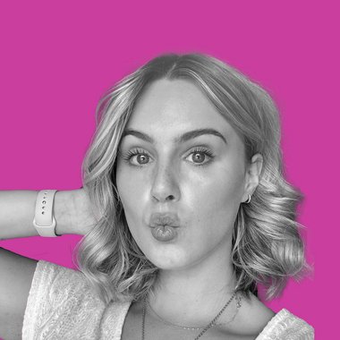 Hayley Y. - Freelance Graphic Designer