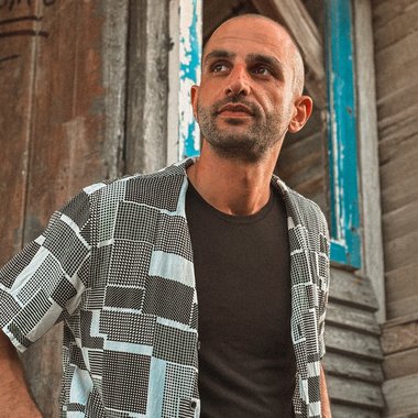 Yiannis - Freelance Mixing Engineer