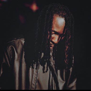 Deejay B. - Freelance Content Creator