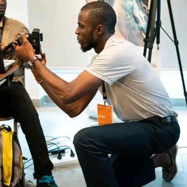 Nisi A. - Freelance Videographer