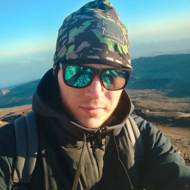 Leonard D. - Freelance Web Developer