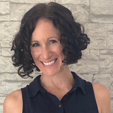 Sharon H. - Freelance Photoshop Editor