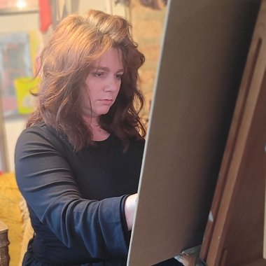 Evelyn S. - Freelance T Shirt Designer