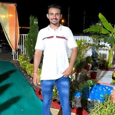 Dhruval8141 - Freelance Social Media Freelancer