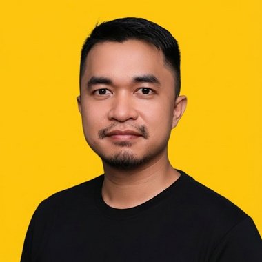 Arif B. - Freelance Web Developer