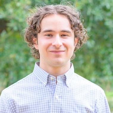 Max M. - Freelance Social Media Freelancer