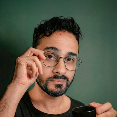 Caio P. - Freelance Motion Graphic Designer