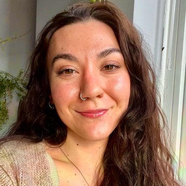 Elena P. - Freelance Video Editor