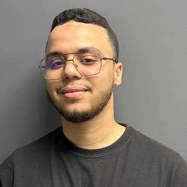 Simaje E. - Freelance Web Designer