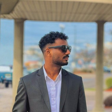 Saddam S. - Freelance Web Developer