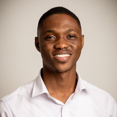 Emmanuel K. - Freelance Pitch Deck Designer