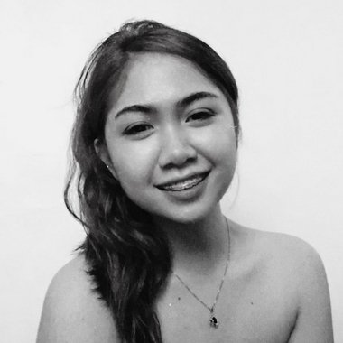 Maureen G. - Freelance Designer