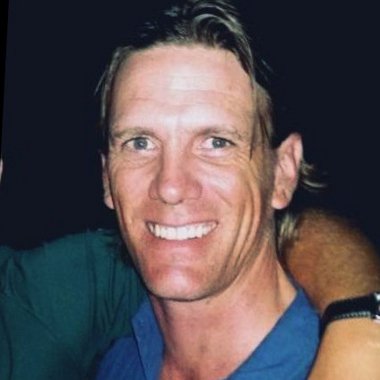 Garth M. - Freelance Film Producer