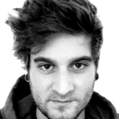 Tobias O. - Freelance Designer