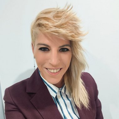 Sara R. - Freelance Web Designer