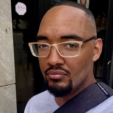 Enon J. - Freelance Music Producer