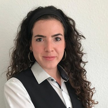 Feyza O. - Freelance Copywriter