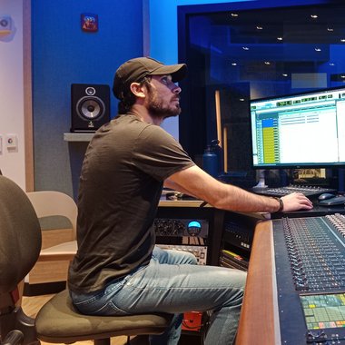 Nicolás S. - Freelance Music Producer