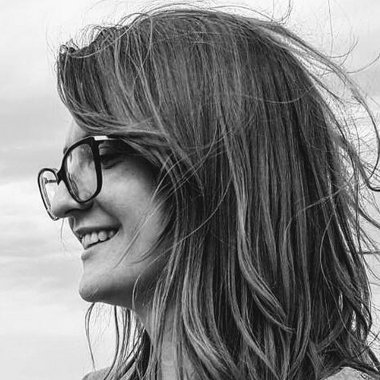 Marina T. - Freelance Brand Designer