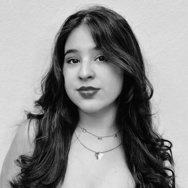 Daniela V. - Freelance Book Cover Designer