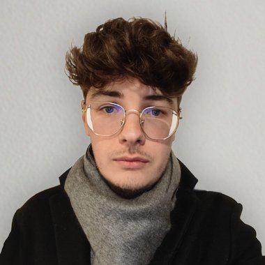 Simone C. - Freelance Database Developer