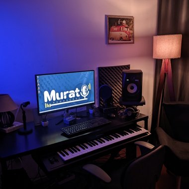 Leonardo M. - Freelance Podcast Editor