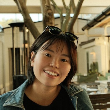 Bi L. - Freelance Songwriter