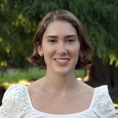 Florencia D. - Freelance Designer