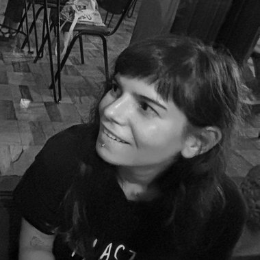 Joana R. - Freelance Web Developer