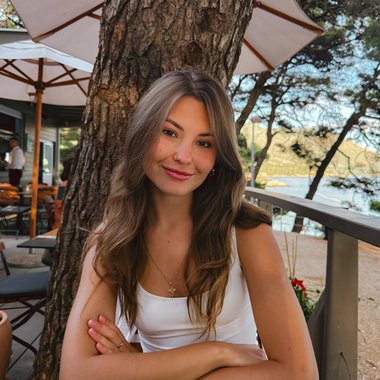 Anastasia A. - Freelance Photographer