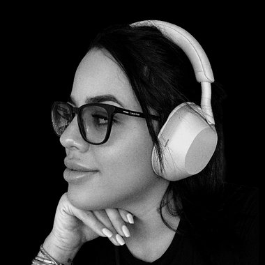 Andrea B. - Freelance Ux Designer