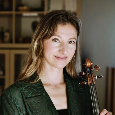 Yvette Cornelia Holzwarth