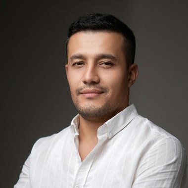 Kakhramon I. - Freelance Motion Graphic Designer