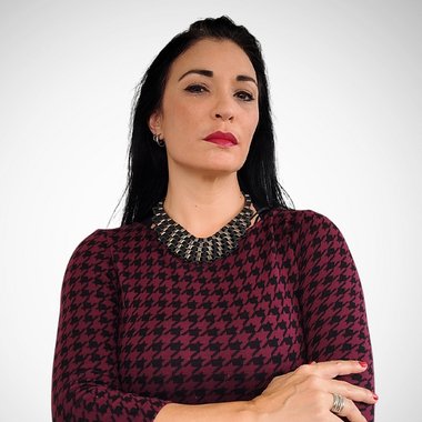 Daniela P. - Freelance Web Designer