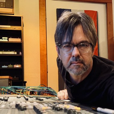 Steven V. - Freelance Music Producer