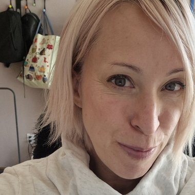 Sheri F. - Freelance Content Creator