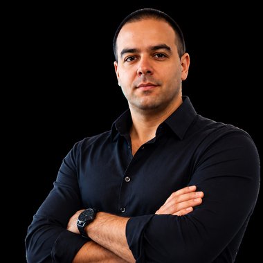 Andrés H. - Freelance 3d Designer