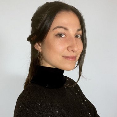 Elisa S. - Freelance Illustrator