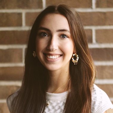 amandahofman - Freelance Graphic Designer