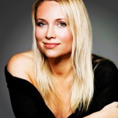 Tia L. - Freelance Content Producer