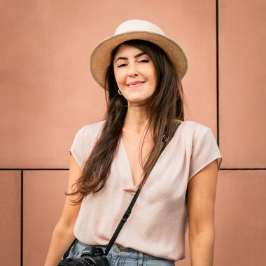 Helin B. - Freelance Social Media Freelancer