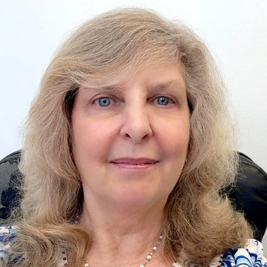 Michele H. - Freelance Brand Designer