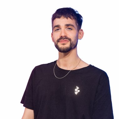 Ismael Z. - Freelance Assistant Editor