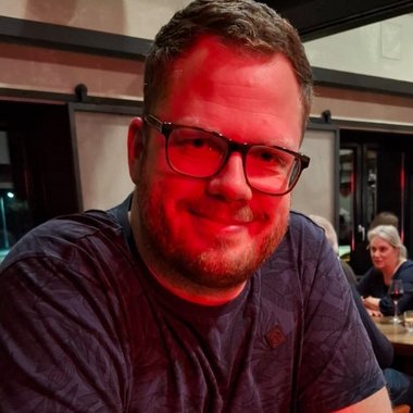Peter H. - Freelance Video Editor