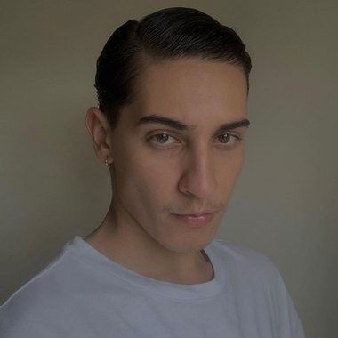 Andrés A. - Freelance Marketer