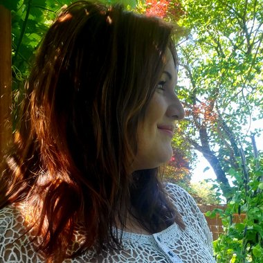 Holly C. - Freelance Social Media Freelancer